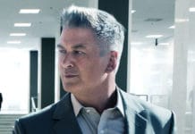 Alec Baldwin rejoint ‘Kockroach’