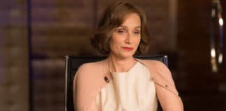 Kristin Scott Thomas dans Rebecca de Netflix