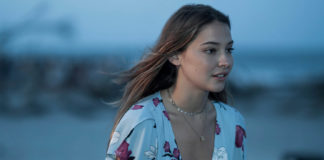 Madelyn Cline rejoint le prochain film de Judd Apatow