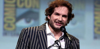 Bryan Fuller réalisateur d’un remake de ‘Christine’ pour Sony Pictures et Blumhouse