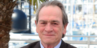 Tommy Lee Jones remplace Harrison Ford dans ‘The Burial’