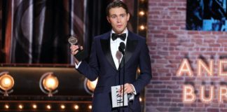 Andrew Burnap rejoint le live action de ‘Blanche Neige’