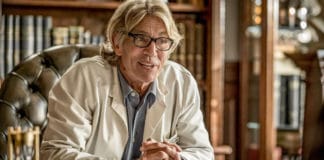 Eric Roberts dans la comedie d’action ‘Heroes & Villains’
