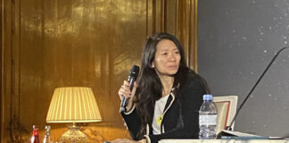 Chloé Zhao à la réalisation de l’adaptation du roman ‘Hamnet’